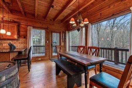 Vila Family Fun-Relax-Mtn View-Game Rm-Hottub Blue Ridge Exteriér fotografie
